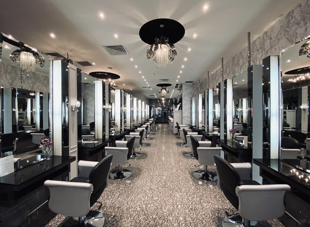Luxurious Hairdressing Services 