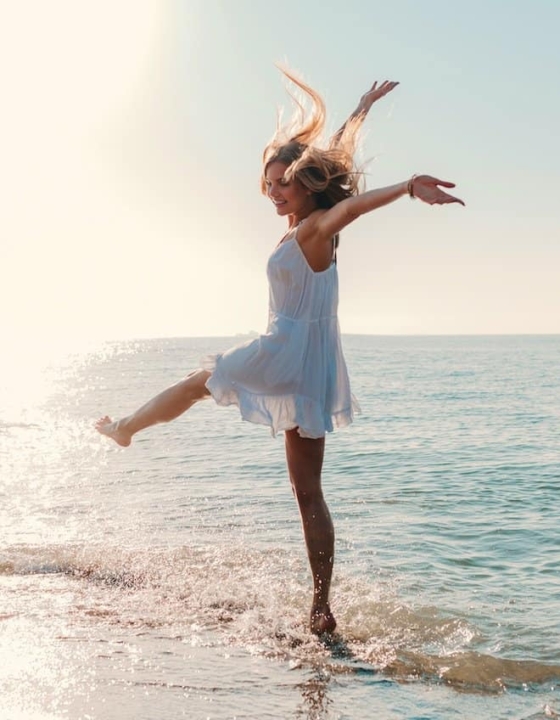 Looking and Feeling Better: 11 Tips To Be Your Best Self in Summer 2023